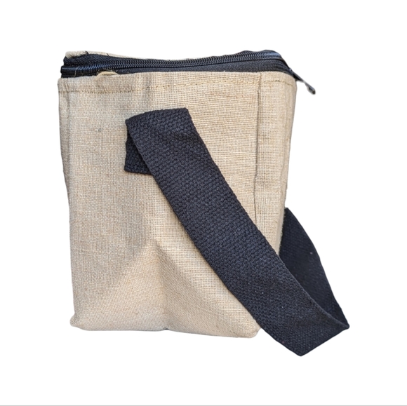 Foldable Jute Zip Travel Cooler with Shoulder Strap Montreal Canada Packable - Picture 6 of 15